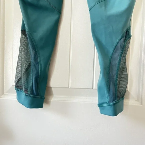 Lululemon Forget The Sweat Crop 21" Turquoise Sea Size 6 Mesh Details Teal Blue - Picture 8 of 15